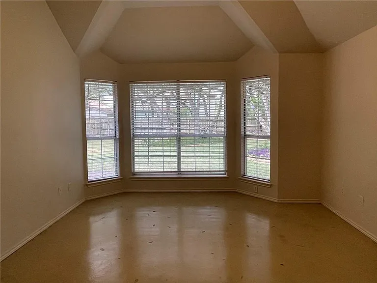 404 N Rainbow Bridge Dr — Photo 8