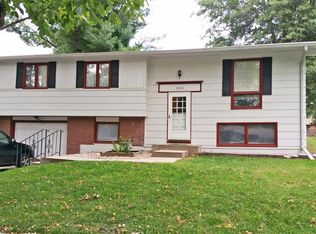 1120 N 78th St, Lincoln, NE 68505