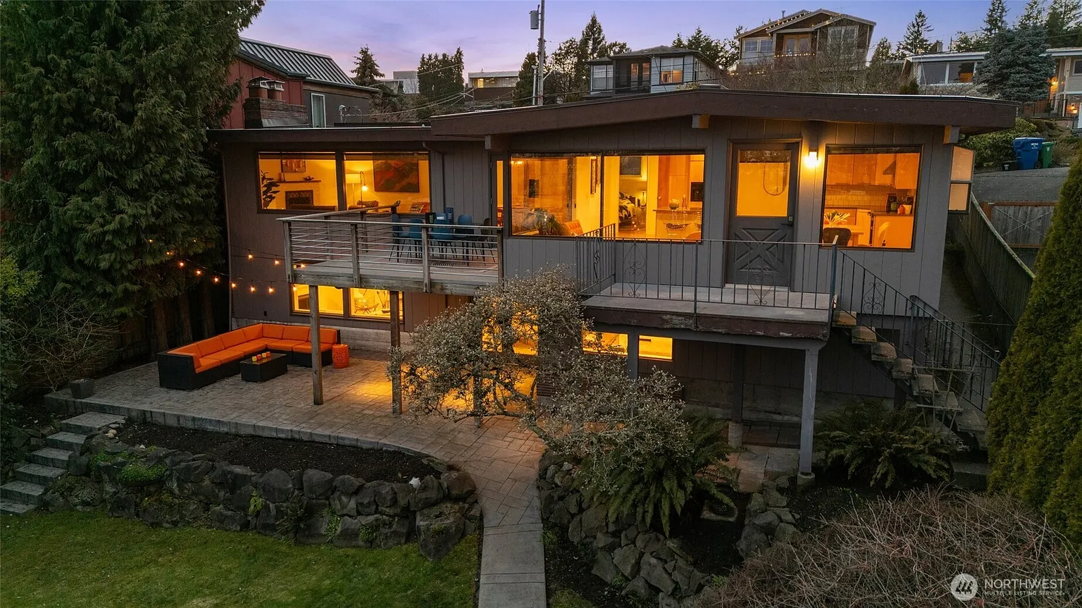2514 25th Avenue W photo 1