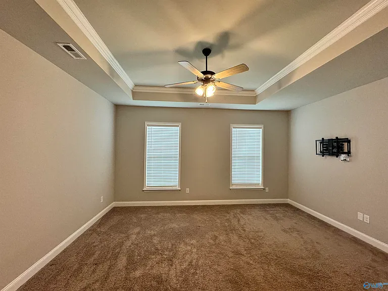 109 Kambry Grove Dr — Photo 16
