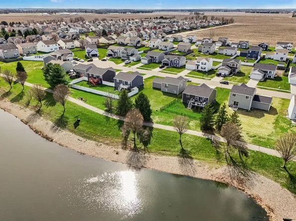 1637 Tea Pond Ct, Vicksburg, MI 49097