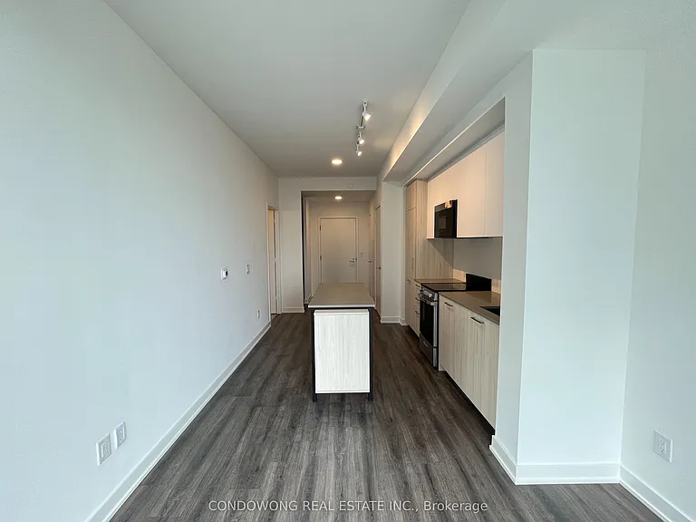 65 Mutual St #1503 — Photo 4