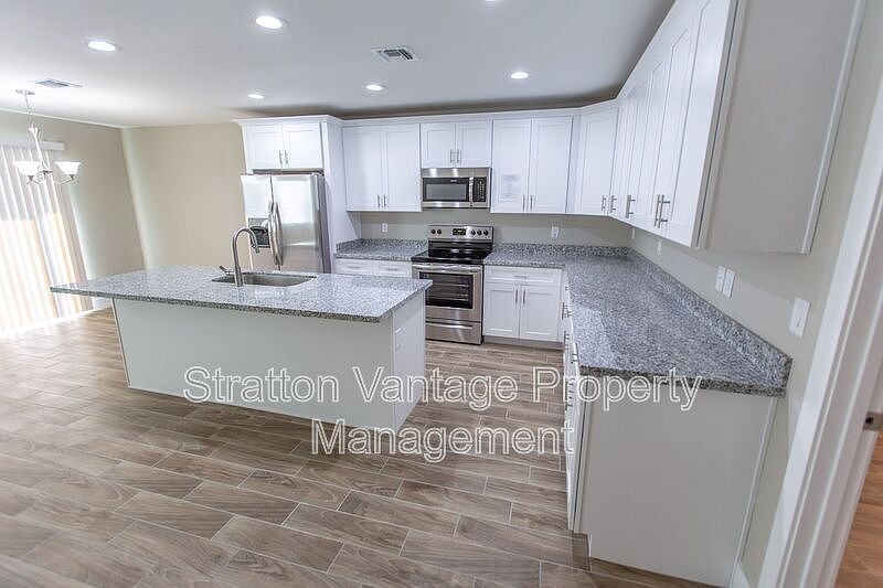 1st image of 5122 S 23rd Dr