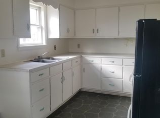 717 Branch St, Ionia, MI 48846