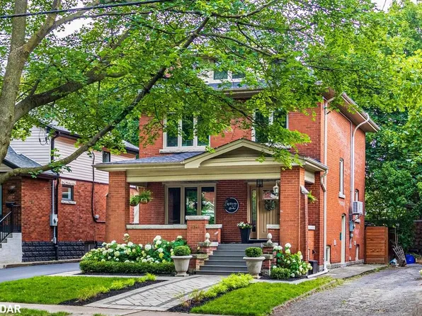 214 Sherman Ave S, Hamilton, ON L8M 2R3