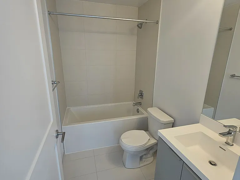 50 Dunfield Ave #3019 — Photo 8