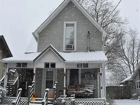 407 Walnut St #A, Greenfield, IN 46140