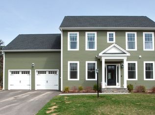 83 Cambridge Ct #83, Simsbury, CT 06070