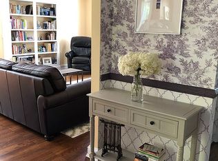 70 Pinewood Rd APT 3A, Hartsdale, NY 10530