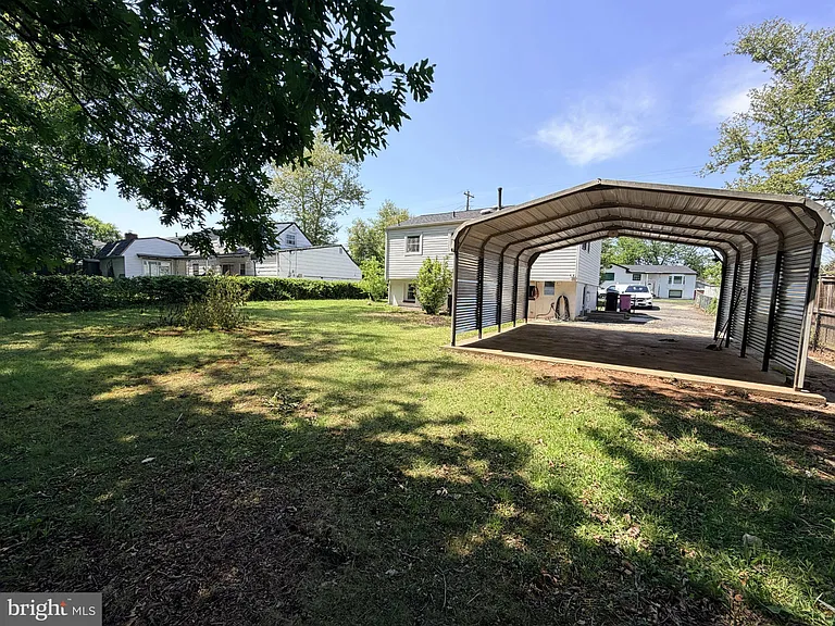 10003 Lomond Dr — Photo 31