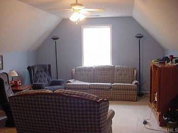 5th image of 156 Coventry Ct