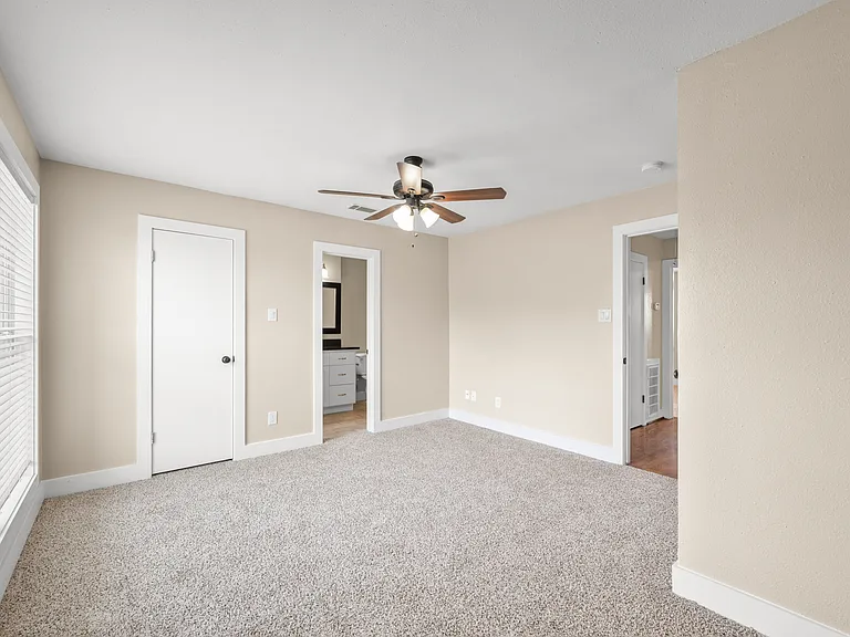 Kempwood Place Townhomes — Photo 23