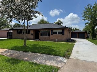 4203 Ebbtide Dr, Houston, TX 77045