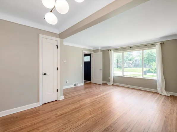 468 Alter Rd, Detroit, MI 48215