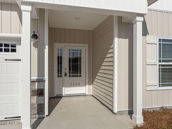 4th image of 2404 Great Laurel Court