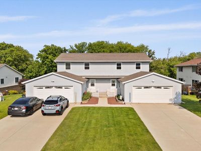 1529 Vogt DRIVE, West Bend, WI, 53095