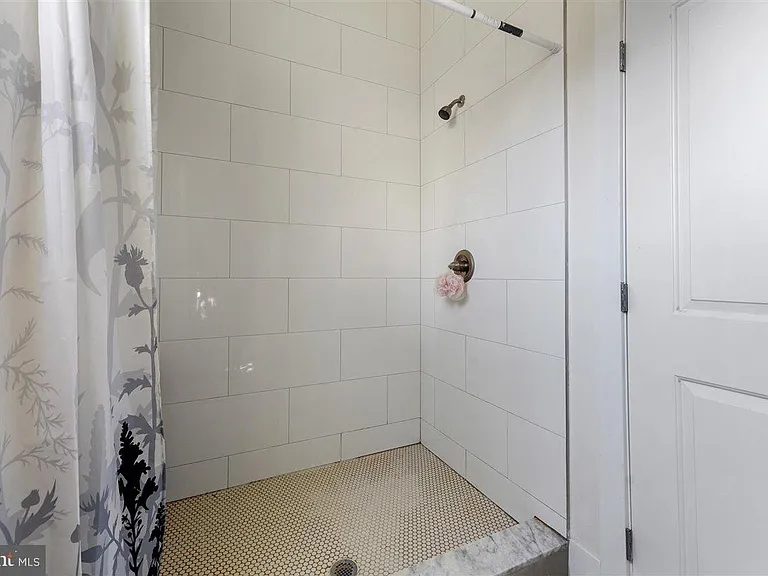 1945 N Gratz St #A — Photo 11