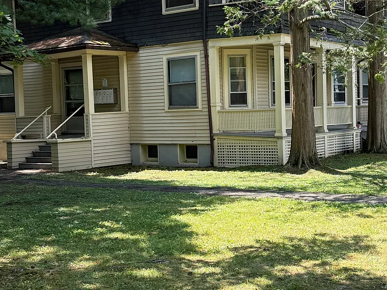 207 Fall Creek Dr #5 — Photo 1