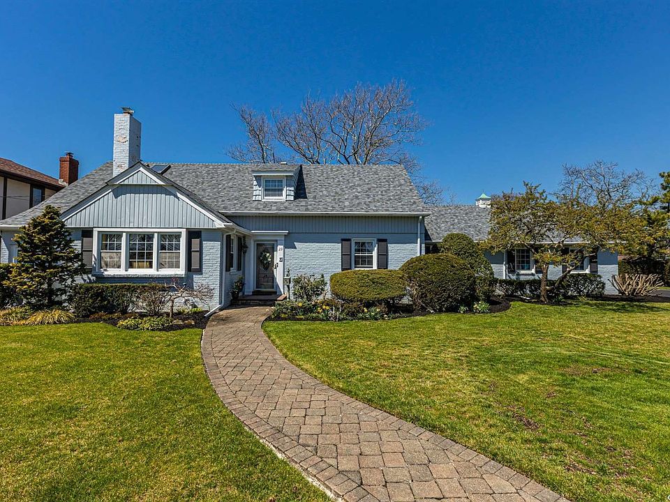 29 Braham Ave, Amityville, NY 11701 MLS 3472173 Zillow