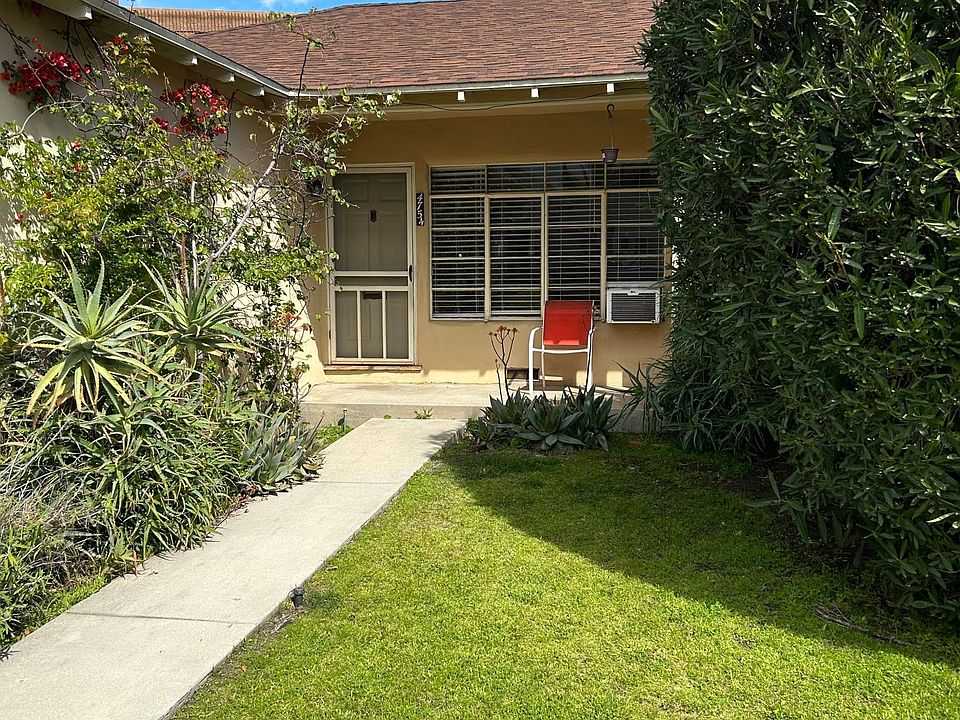 1st image of 4754 Kraft Ave