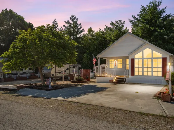 424 & 426 Monarch Drive, Branson, MO 65616