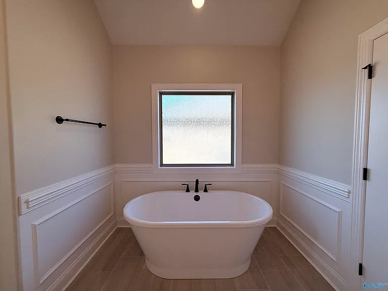 26430 Birkshire Ln — Photo 21