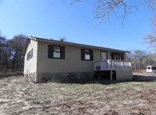 550 Oak Tree Rd, Seguin, TX 78155