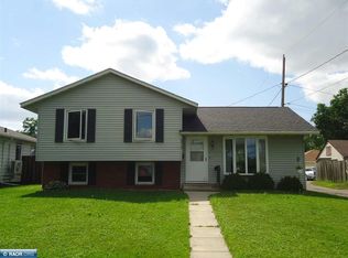 2413 8th Ave E, Hibbing, MN 55746