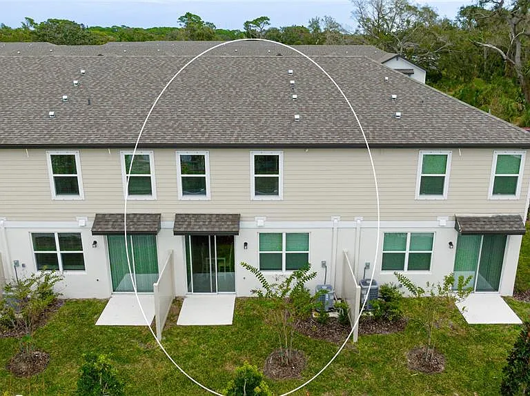 17063 Coral Key Dr — Photo 2