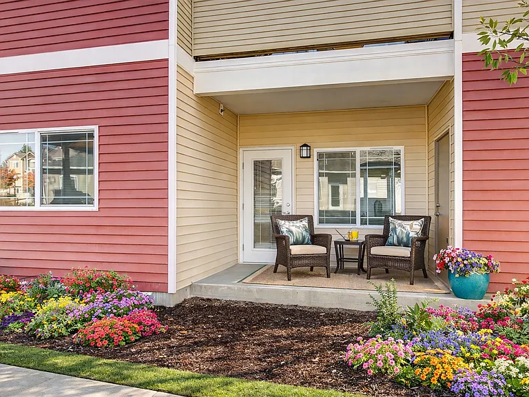 LARC at Olympia (Senior Housing 62+) — Photo 33