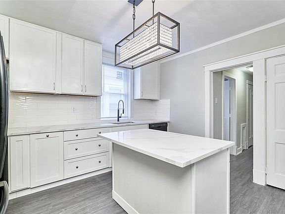 5th image of 5545 Maze Pl