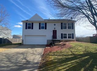 24 Mallard Dr, Amelia, OH 45102