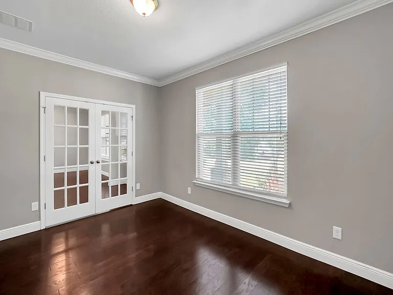 2676 New Haven Blvd — Photo 10