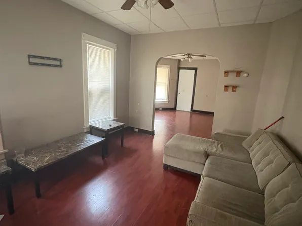 312 Ruby St #1, Joliet, IL 60435