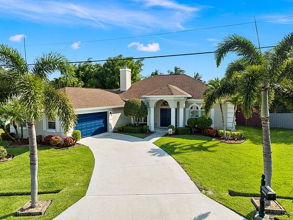 2nd image of 2578 SW Gabor Court