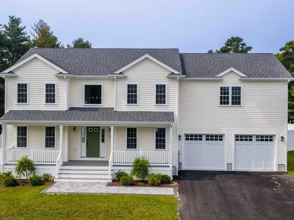 6 Stone Gate Dr, Plymouth, MA 02360