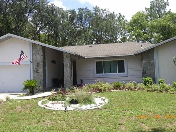 11 Dahoon Ct S, Homosassa, FL 34446