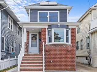 423 Beach 126th St, Far Rockaway, NY 11694