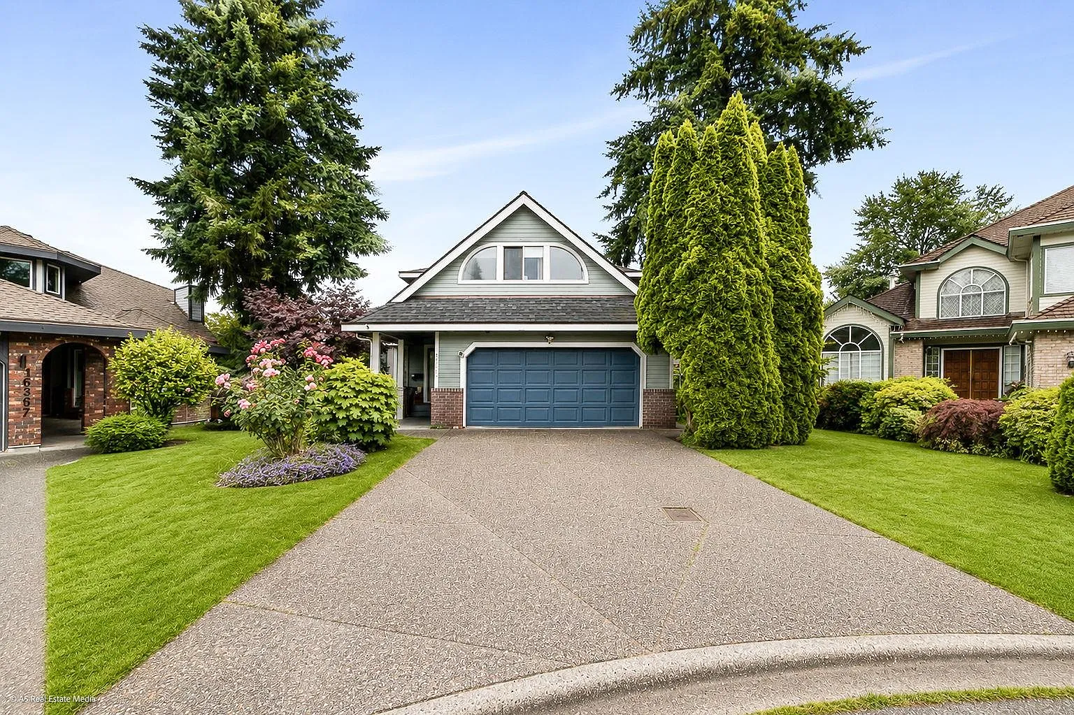 4 bed, 3295 sqft, $3,699 — Photo 1