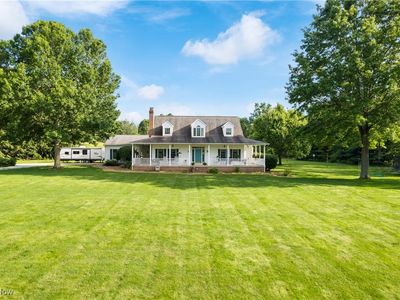 2296 Royer St NE, Hartville, OH, 44632