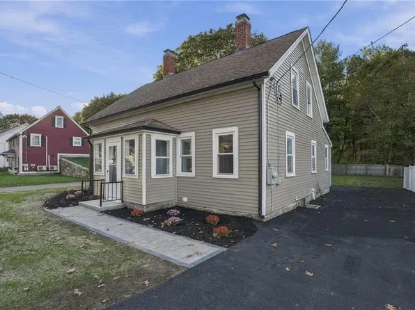 77 N Main St, Smithfield, RI 02876