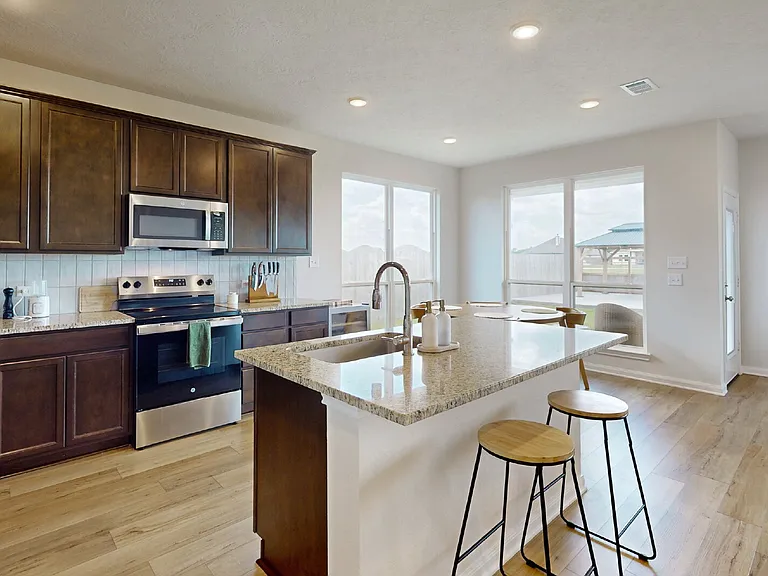 293 Harvest Lake Dr — Photo 17