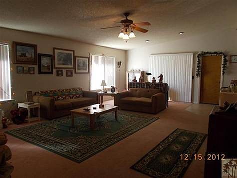 5th image of 56865 Carlyle Dr