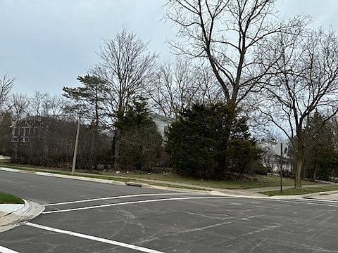 2nd image of 1285 Briarcliff Ln