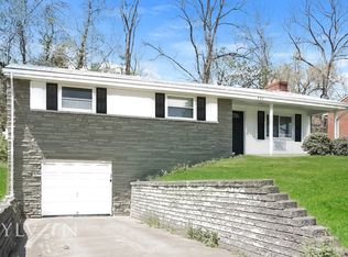 531 Firethorne Dr, Monroeville, PA