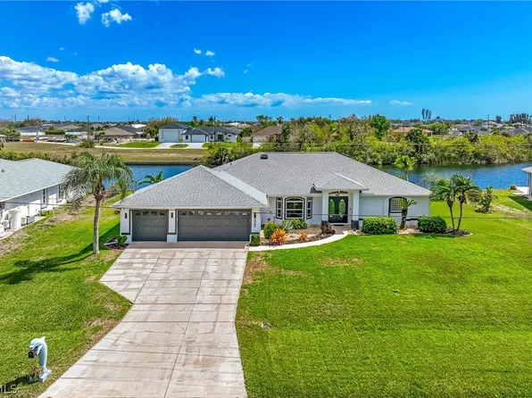 905 NW 28th Pl, Cape Coral, FL 33993