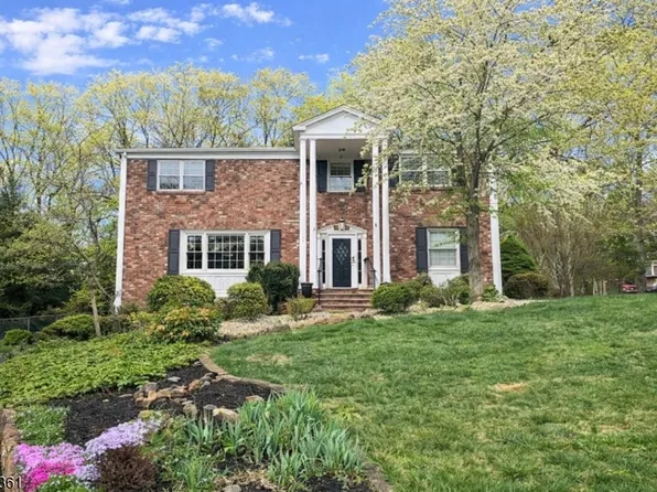 126 Wentworth Dr, Berkeley Heights Twp., NJ 07922