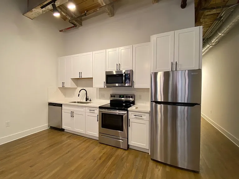 Lofts At Abrams Fixtures — Photo 53