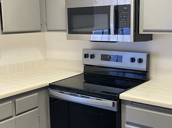 707 S Webster Ave APT 108, Anaheim, CA 92804