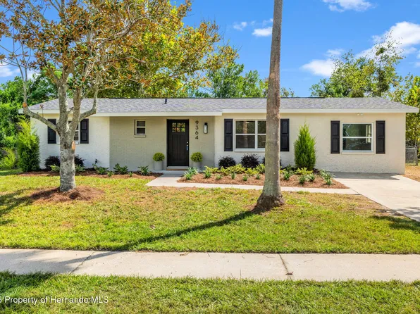 9364 Carthage Rd, Spring Hill, FL 34608
